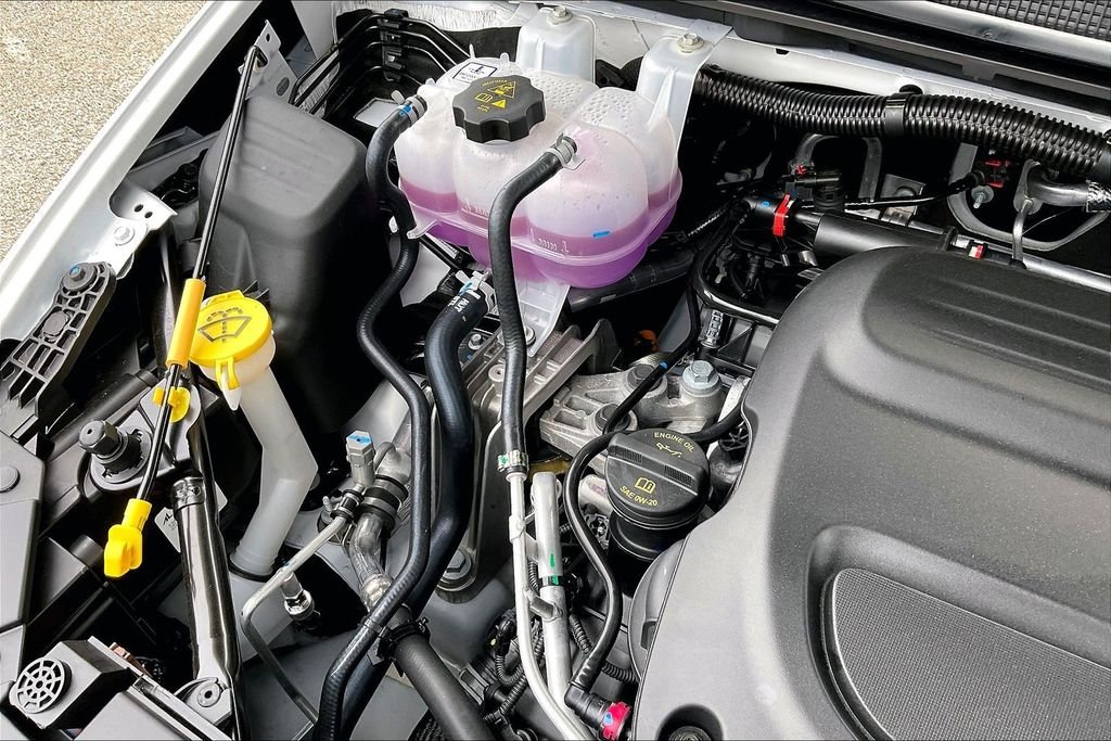 New 2026 Chrysler Pacifica Select 4D Passenger Van