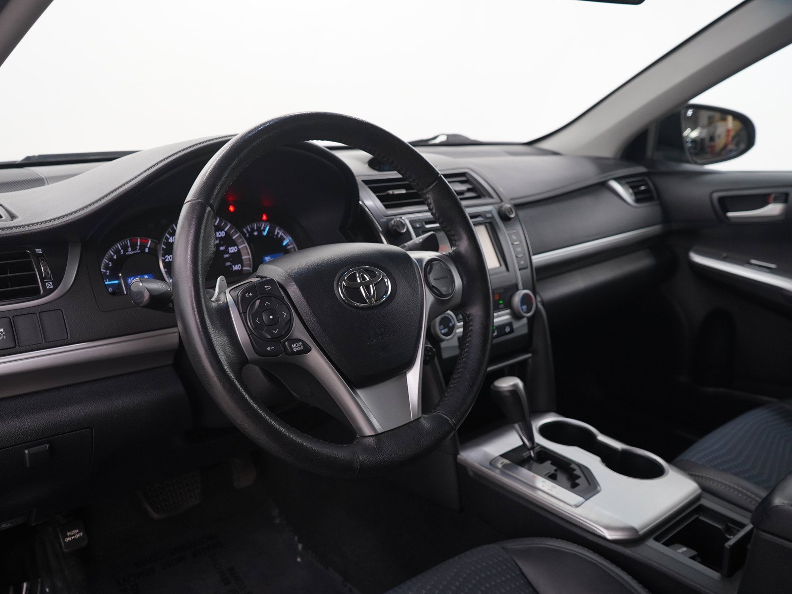 Used 2012 Magnetic Gray Metallic Toyota SE image 22