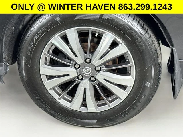 Certified Used 2018 Black Nissan SL image 33