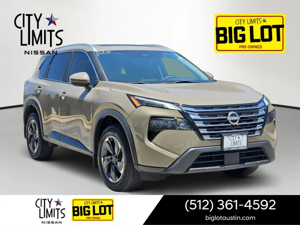 Certified Used 2024  Nissan SV image 1
