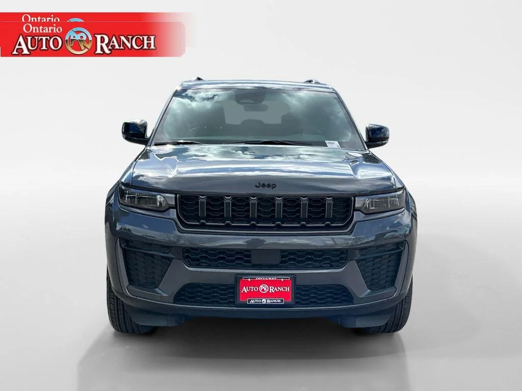 New 2026 Baltic Gray Metallic Clearcoat Jeep Laredo Altitude image 8