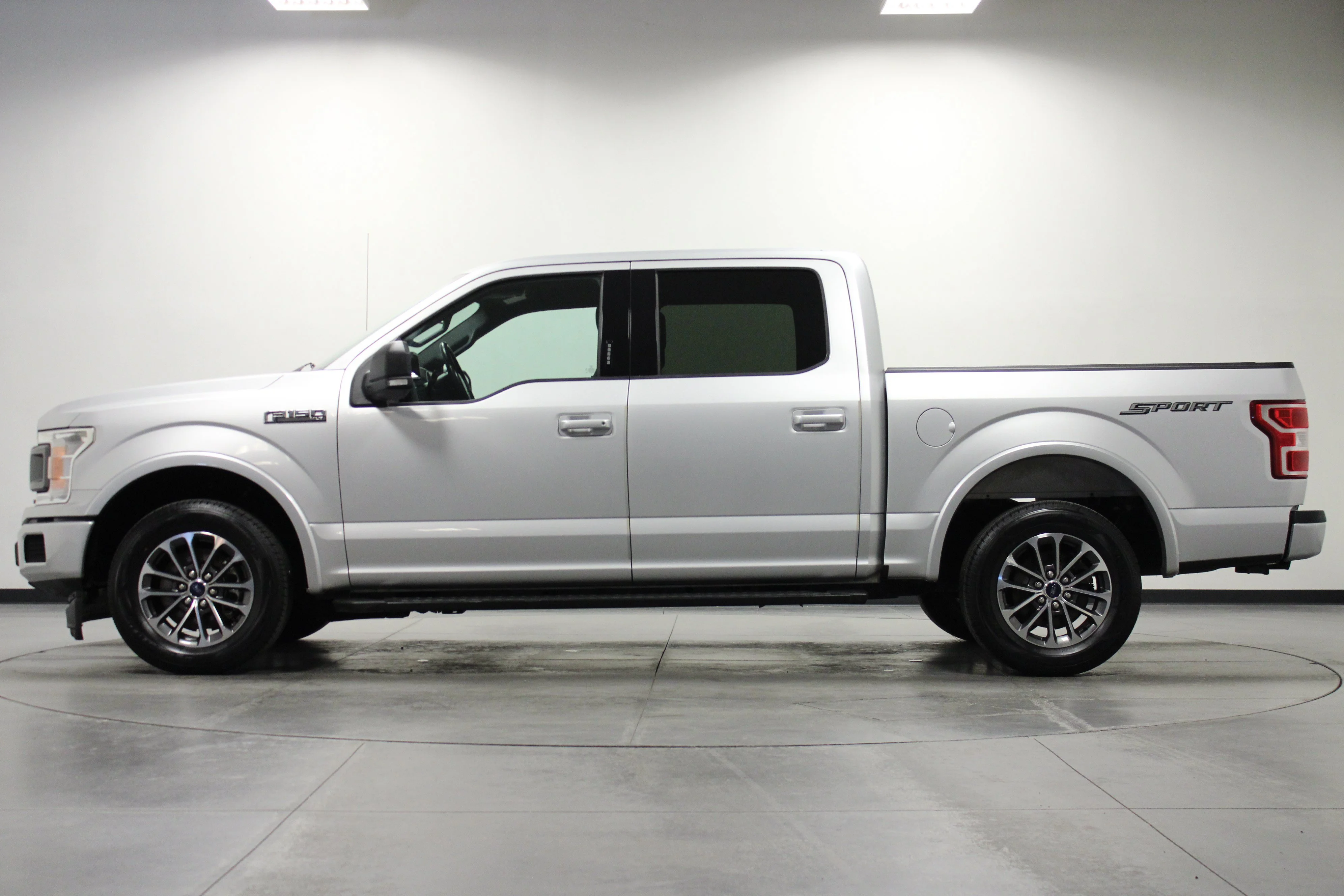 Used 2019 Ingot Silver Metallic Ford XLT image 7