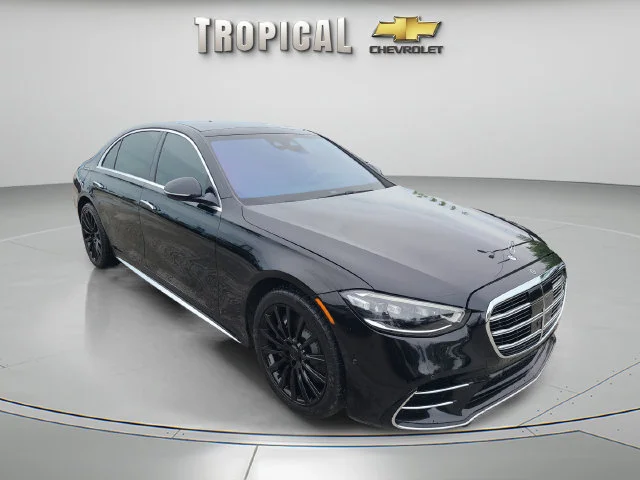 Used 2022 Black Mercedes-Benz S 580 image 14