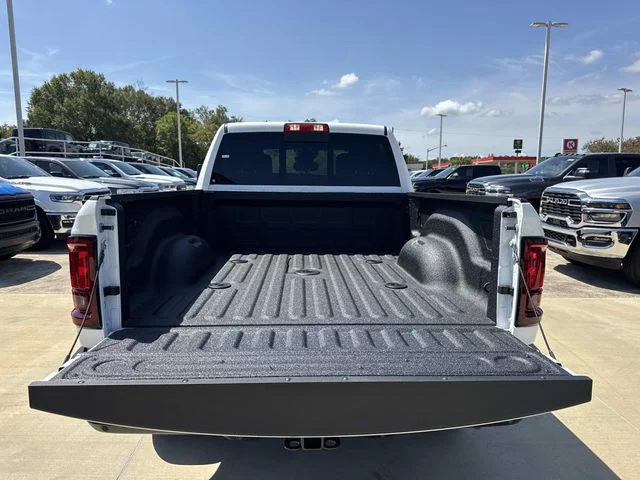 New 2027 White Ram Tradesman image 10