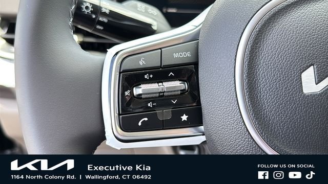 New 2026 Aurora Black Pearl Kia LXS image 13