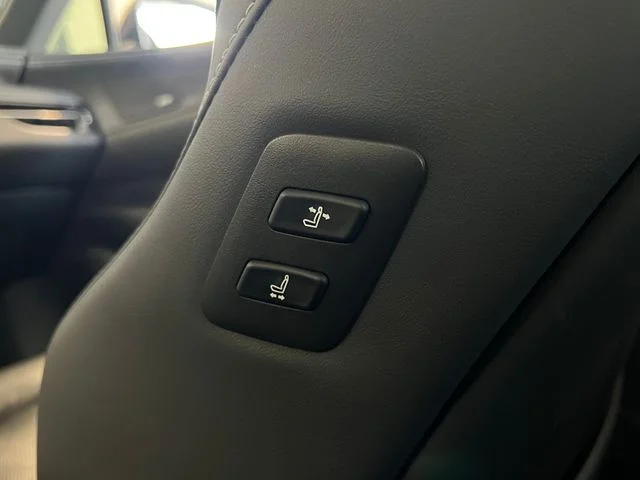 Certified Used 2025 Iridium Lexus 450h+ Luxury image 42