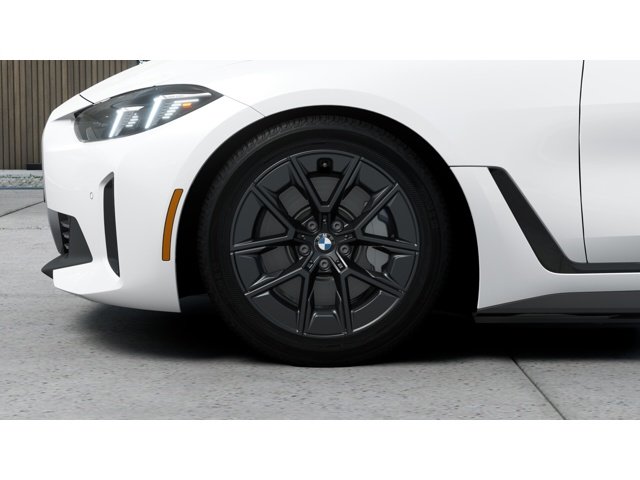 New 2026 Mineral White Metallic BMW eDrive40 image 7