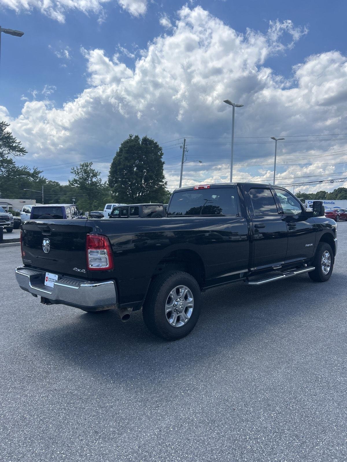 Used 2024 Diamond Black Crystal Pearlcoat Ram Big Horn image 4