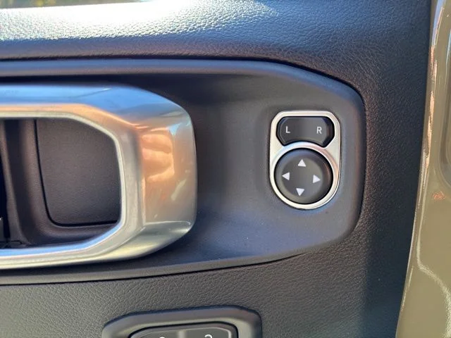 2026 Jeep Wrangler 4-Door Willys - Photo 31