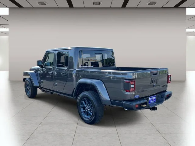 New 2026 Granite Crystal Metallic Clear-Coat Exterior Paint Jeep 85th Anniversary Edition image 7