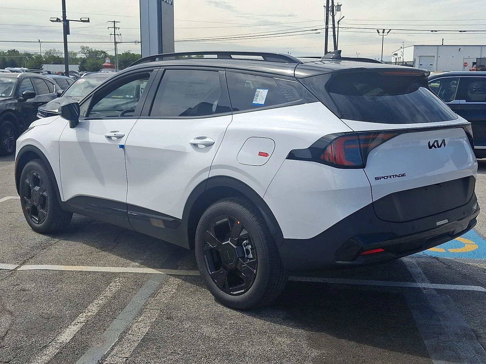New 2027  Kia X-Line image 4