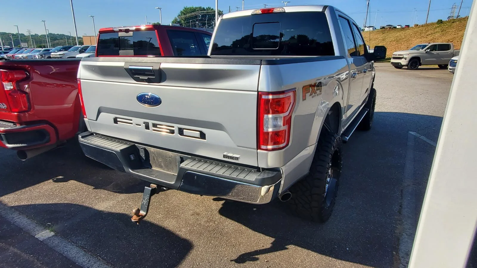 Used 2019 Ingot Silver Metallic Ford XL image 9
