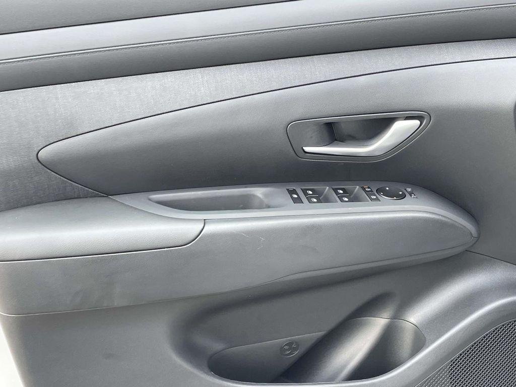 New 2026 White Hyundai SEL Premium FWD image 14