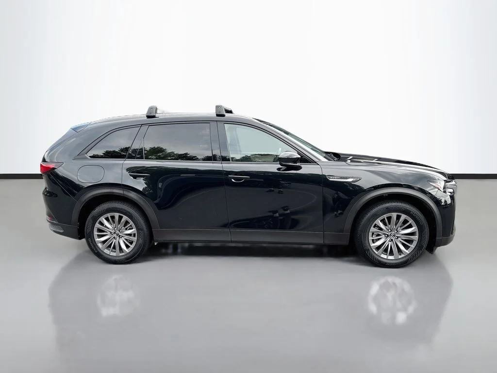 Certified Used 2024 Jet Black Mazda Preferred image 7