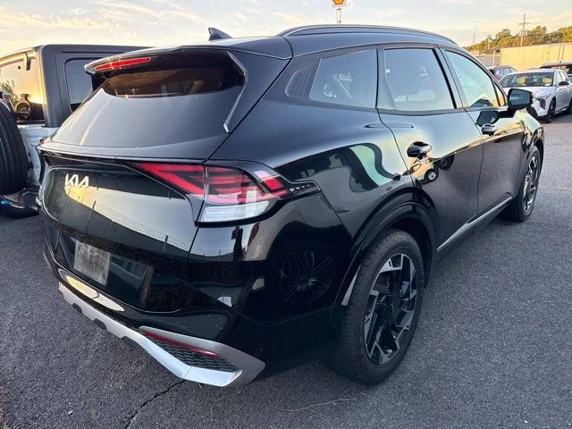 Used 2023 Black Kia SX-Prestige image 3