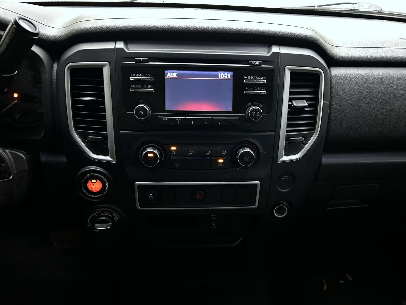 Used 2017 Silver Nissan S image 14