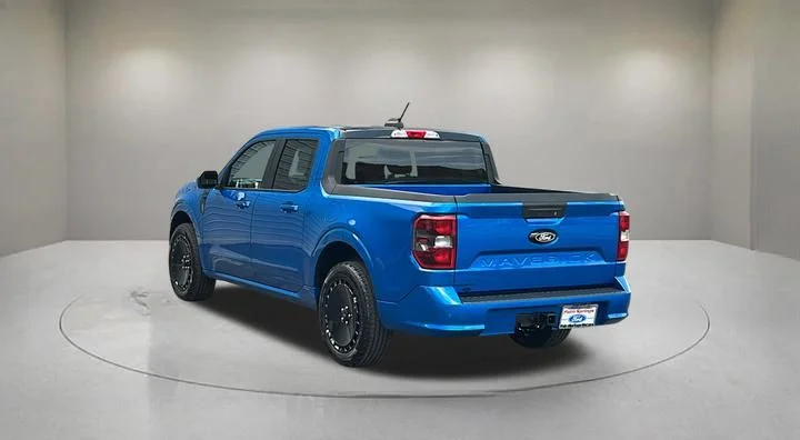 New 2025 Velocity Blue Ford Lobo™ image 6