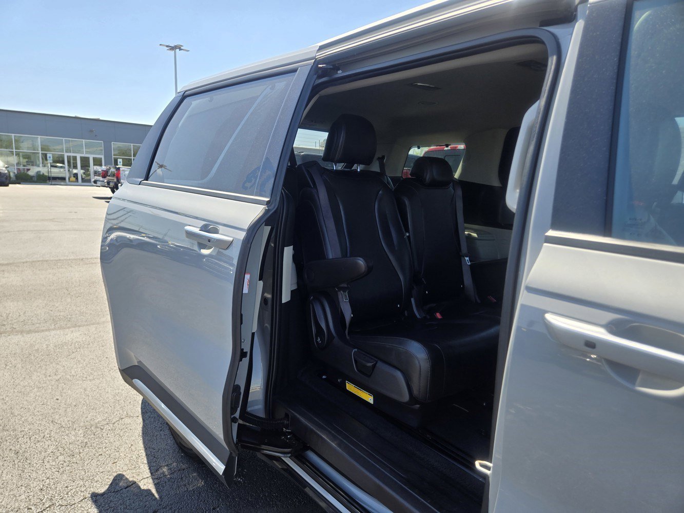Used 2022 Ceramic Silver Kia SX image 44