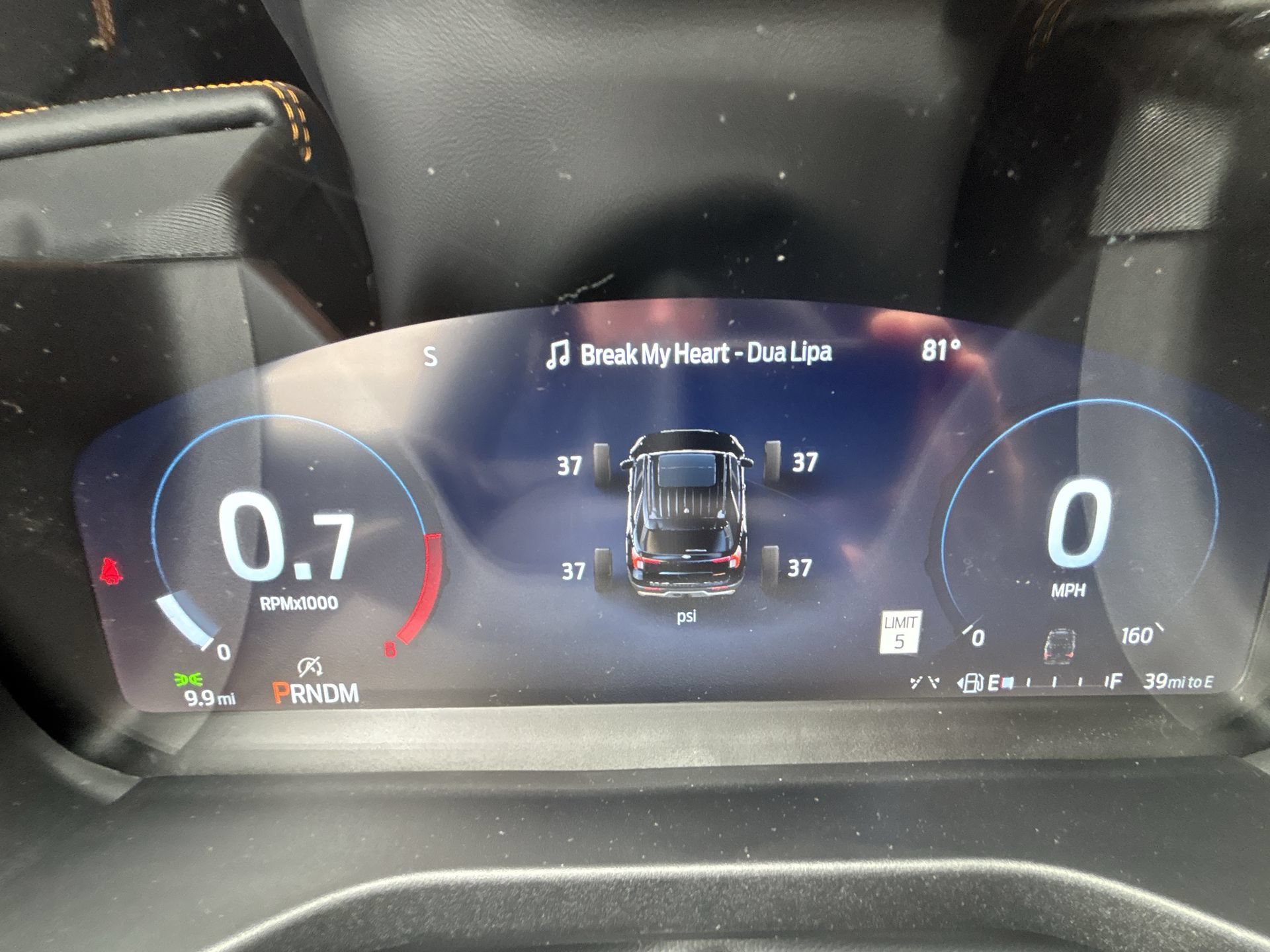 New 2026 Agate Black Metallic Ford Tremor® image 10