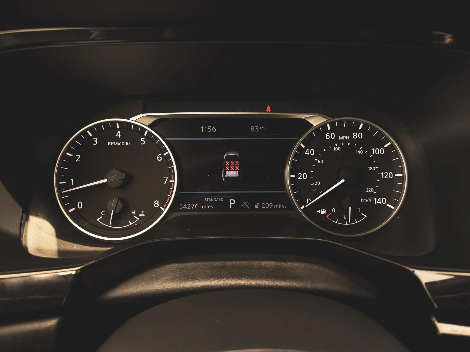 Used 2022 White Nissan SL image 24