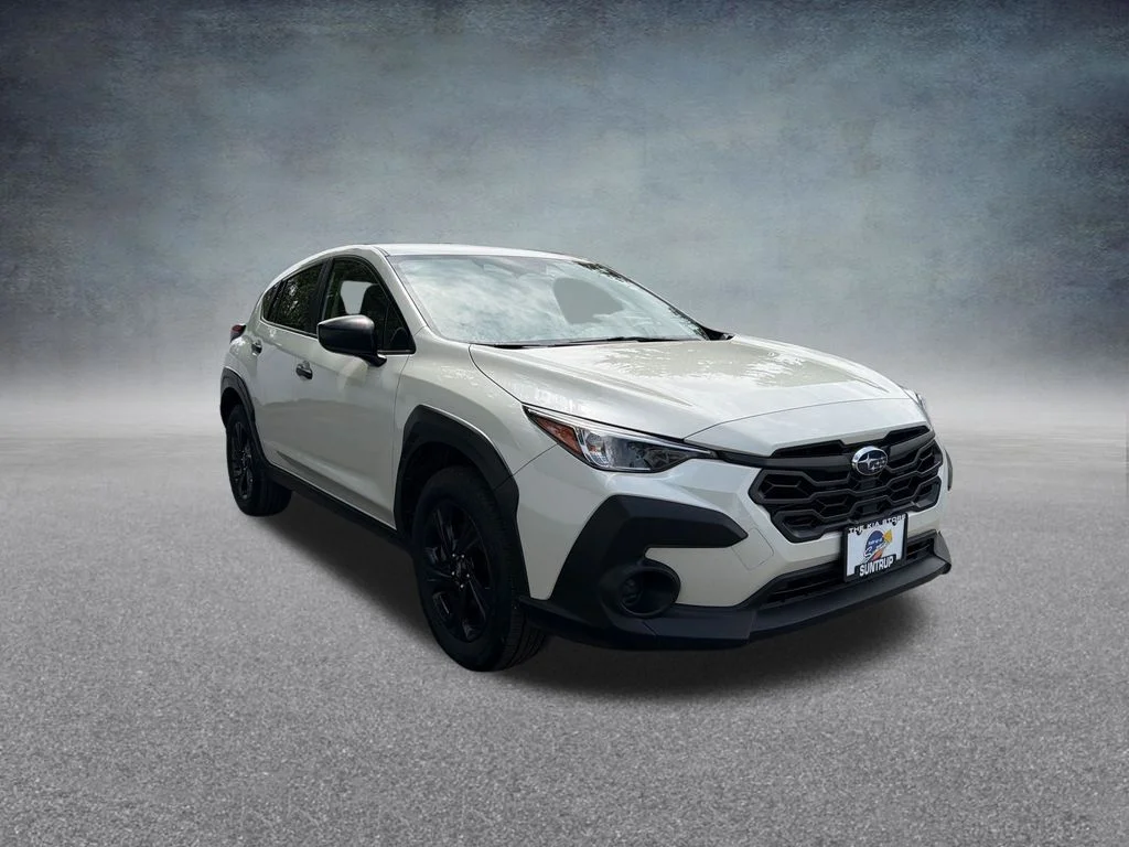 Used 2024 White Subaru Base image 15