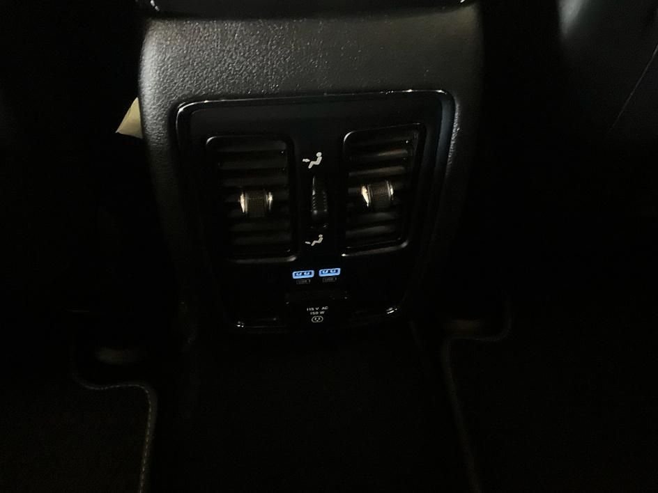 Used 2021 Blue Jeep Limited image 29