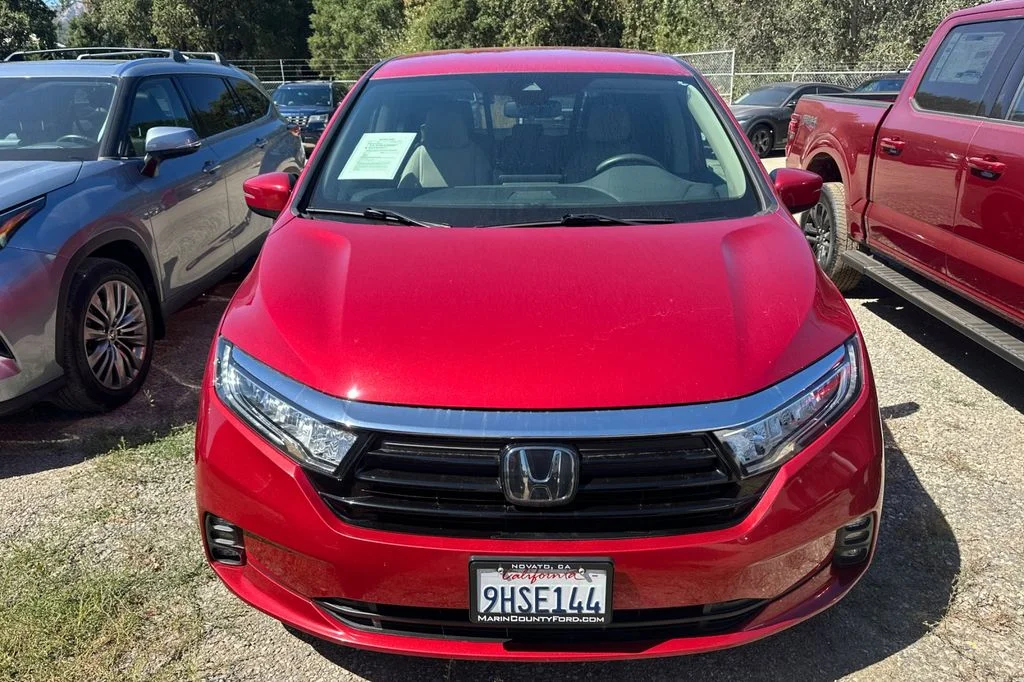 Used 2023  Honda EX image 3
