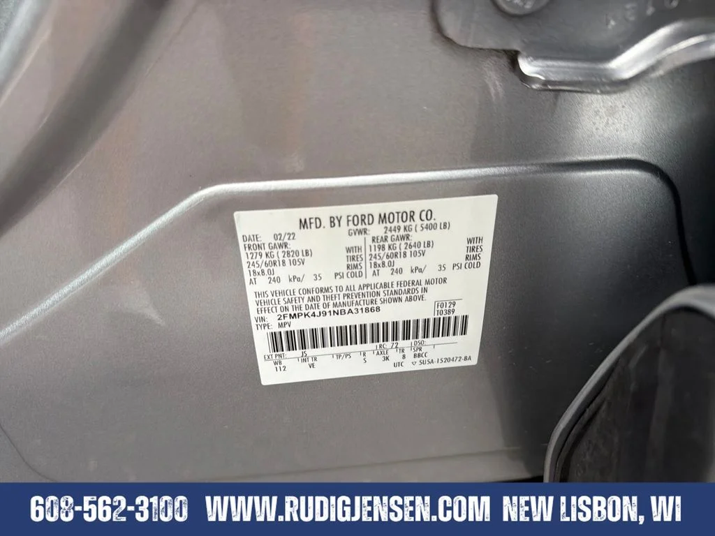 Used 2022 Silver Ford SEL image 28