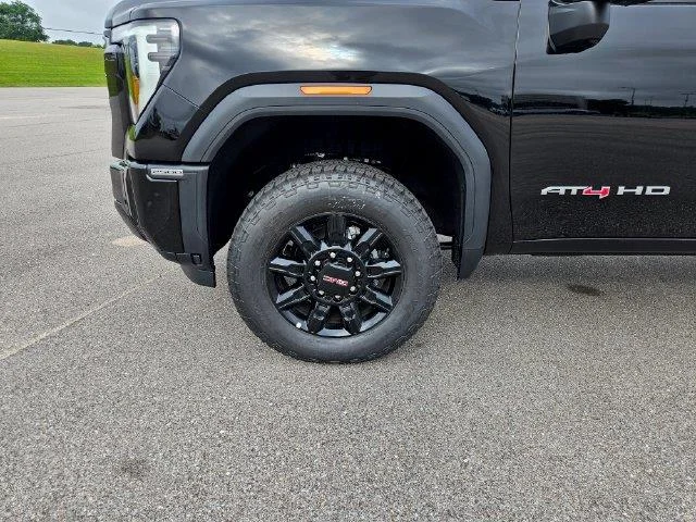 New 2026 Onyx Black GMC AT4 image 27