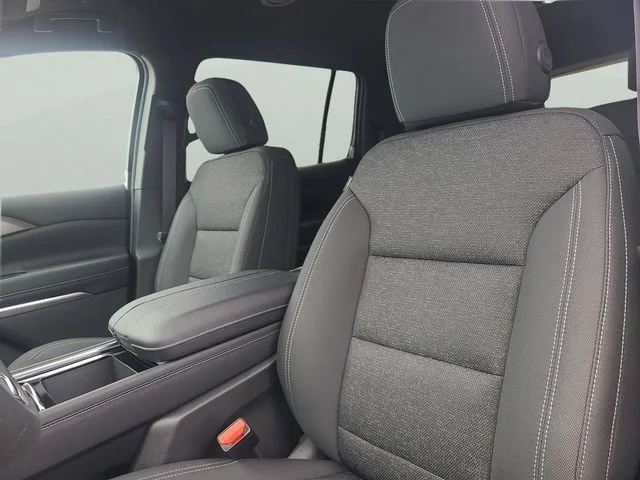 New 2026 Summit White Chevrolet LT image 20