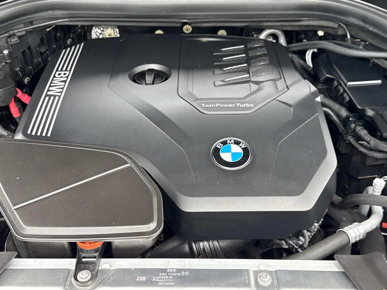 Used 2024 Dark Graphite Metallic BMW xDrive30i image 25