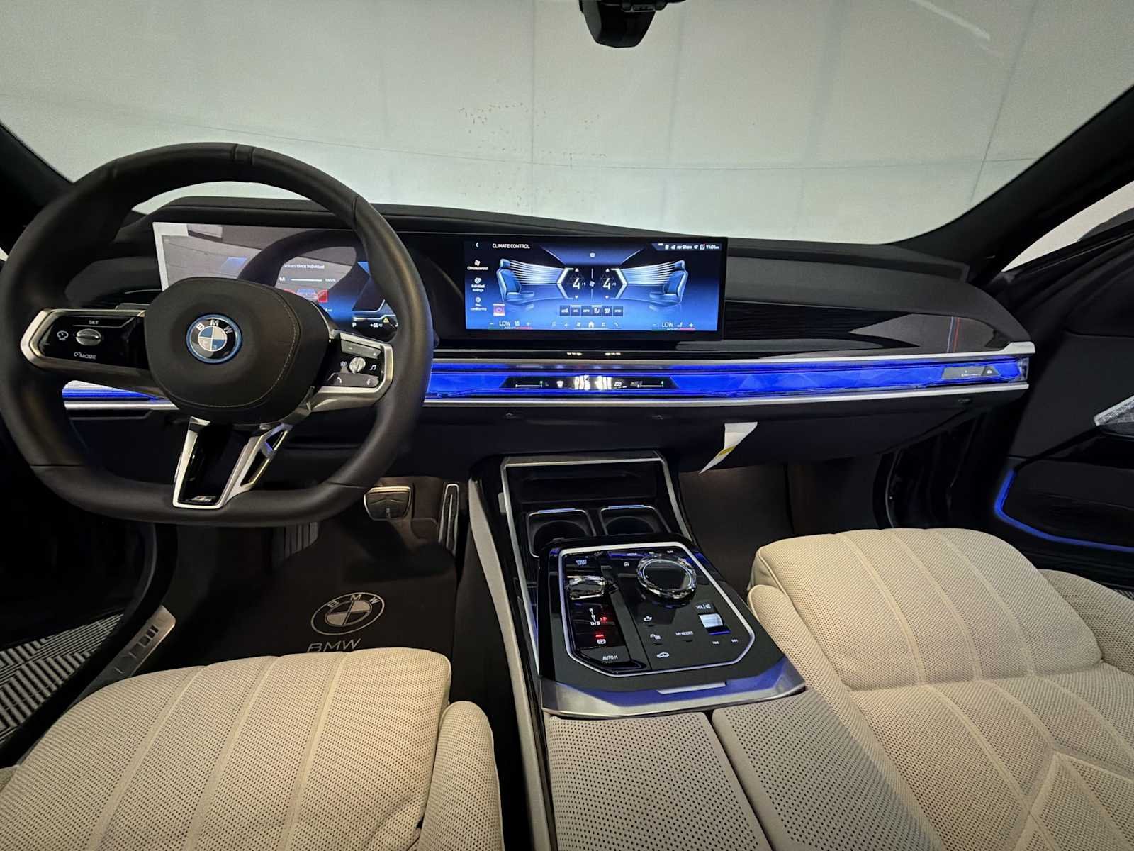 2026 BMW i7 60 - Photo 17