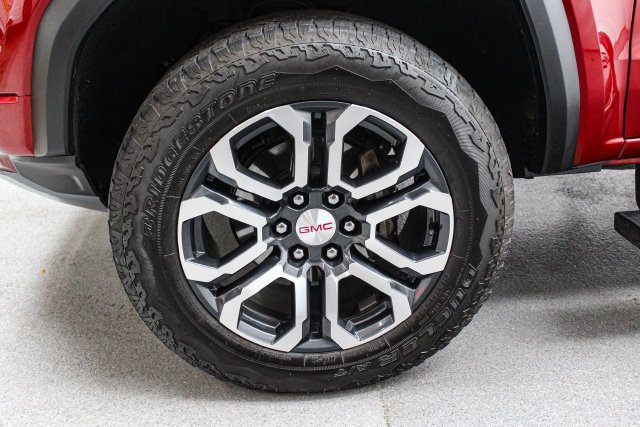 2024 GMC Canyon AT4 - Photo 30