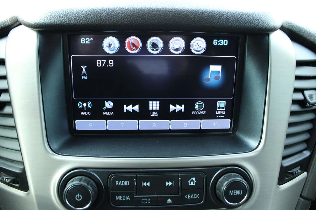 Used 2017 Onyx Black GMC Denali image 36