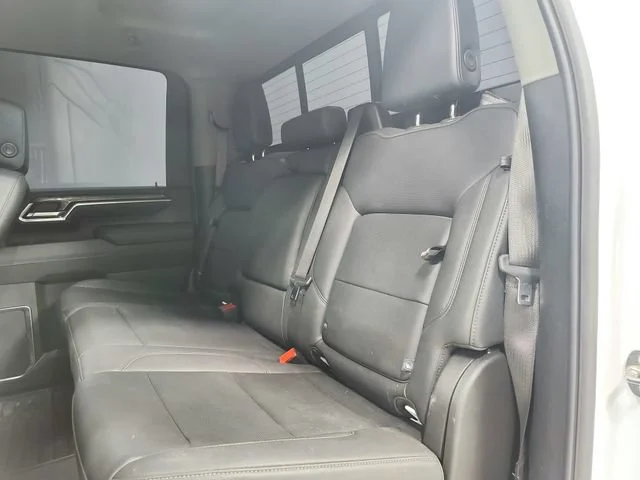 Used 2025 Summit White Chevrolet LTZ image 12