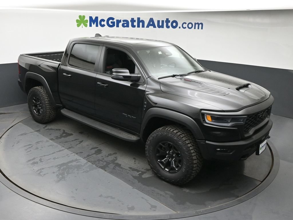New 2026 Diamond Black Crystal Pearl-Coat Exterior Paint RAM RHO image 3