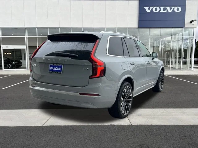 2026 Volvo XC90 Plus - Photo 7