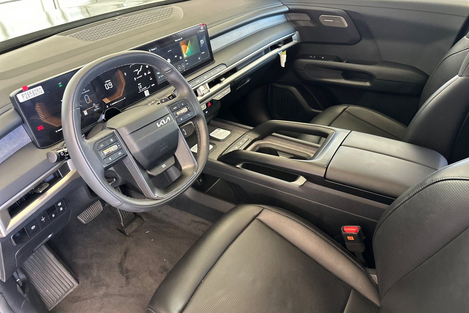 Used 2027 Gray Kia LX image 10