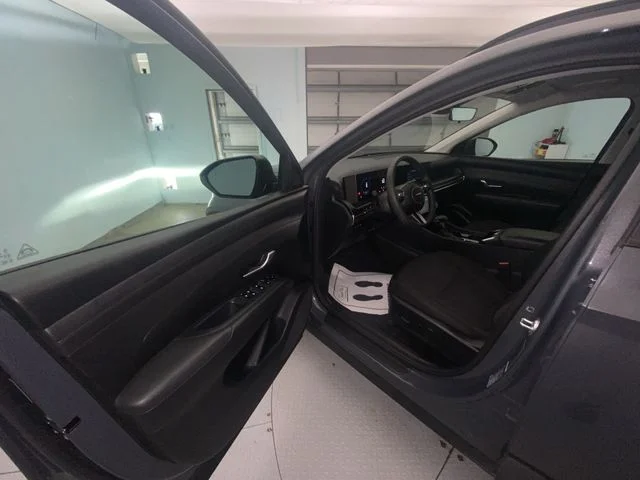 Used 2025 Gray Hyundai SEL image 11