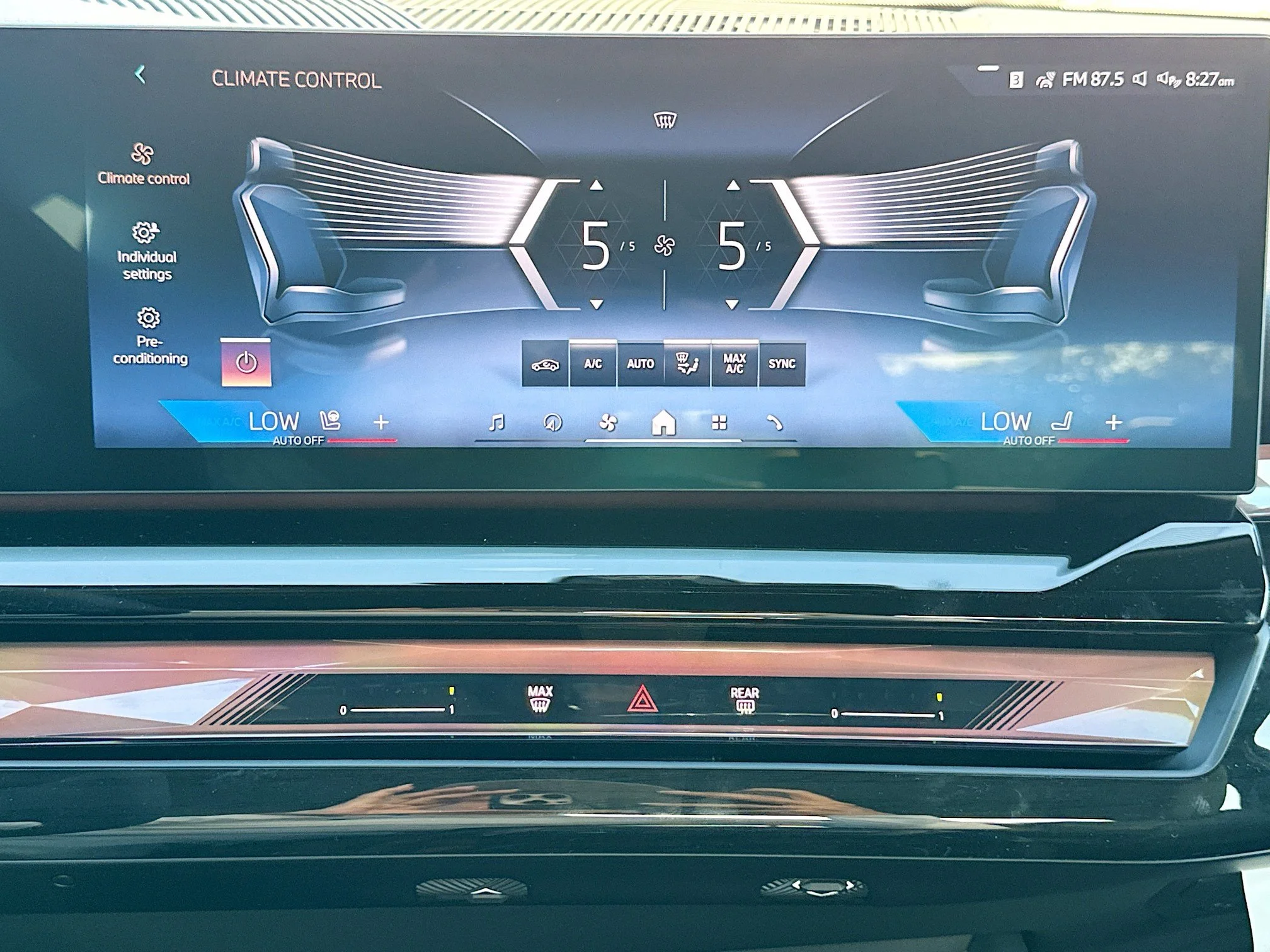 New 2027 Alpine White BMW 530i xDrive image 35