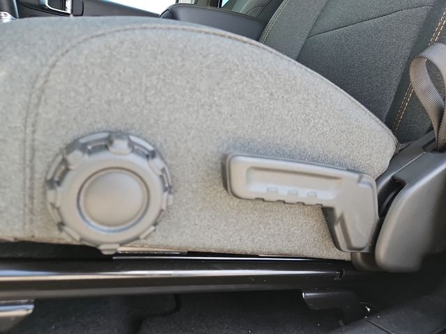 New 2026 Bright White Clearcoat Jeep Sport S image 14