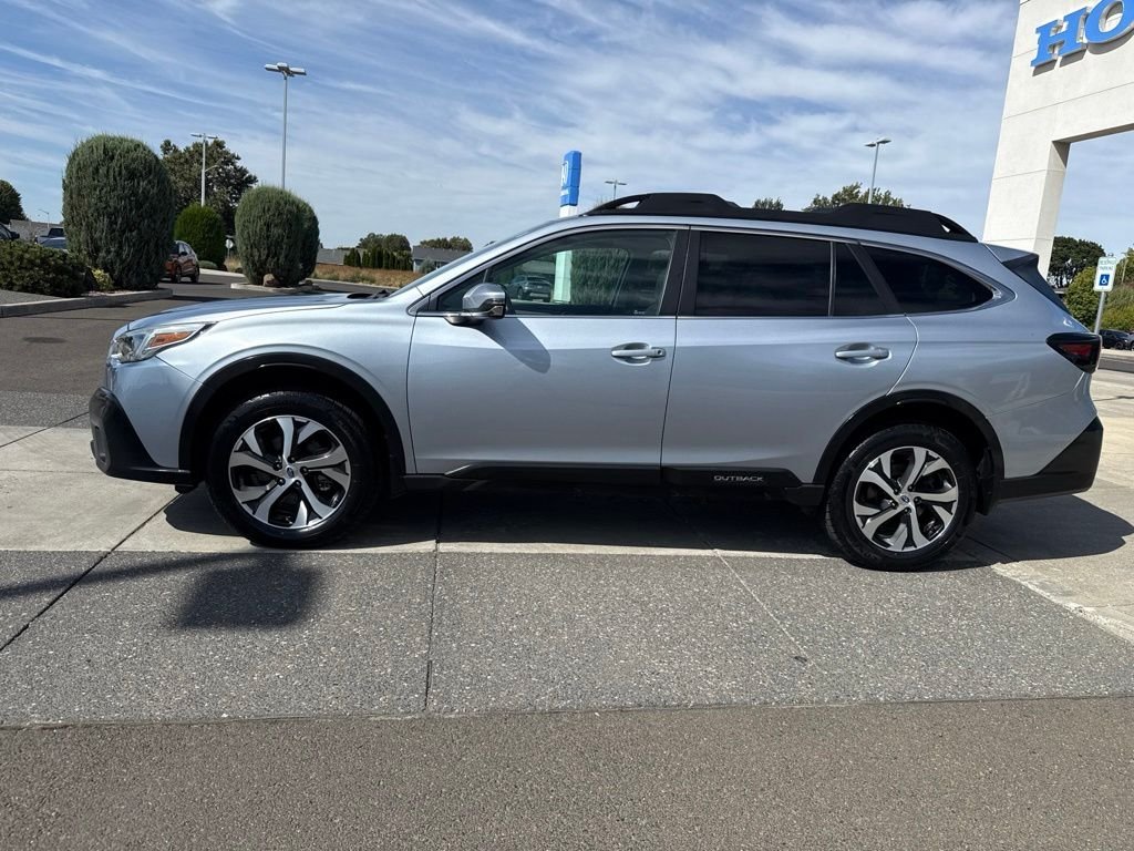 Used 2020 Ice Silver Metallic Subaru Limited image 13