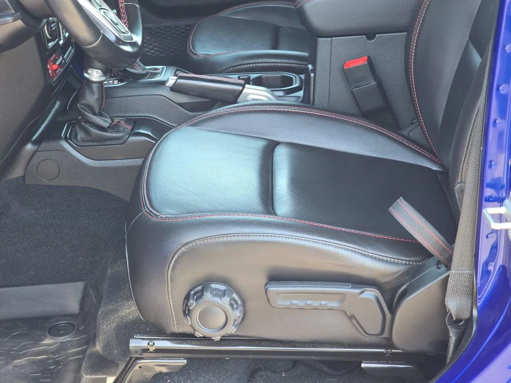 Used 2020 Blue Jeep Unlimited Rubicon image 30