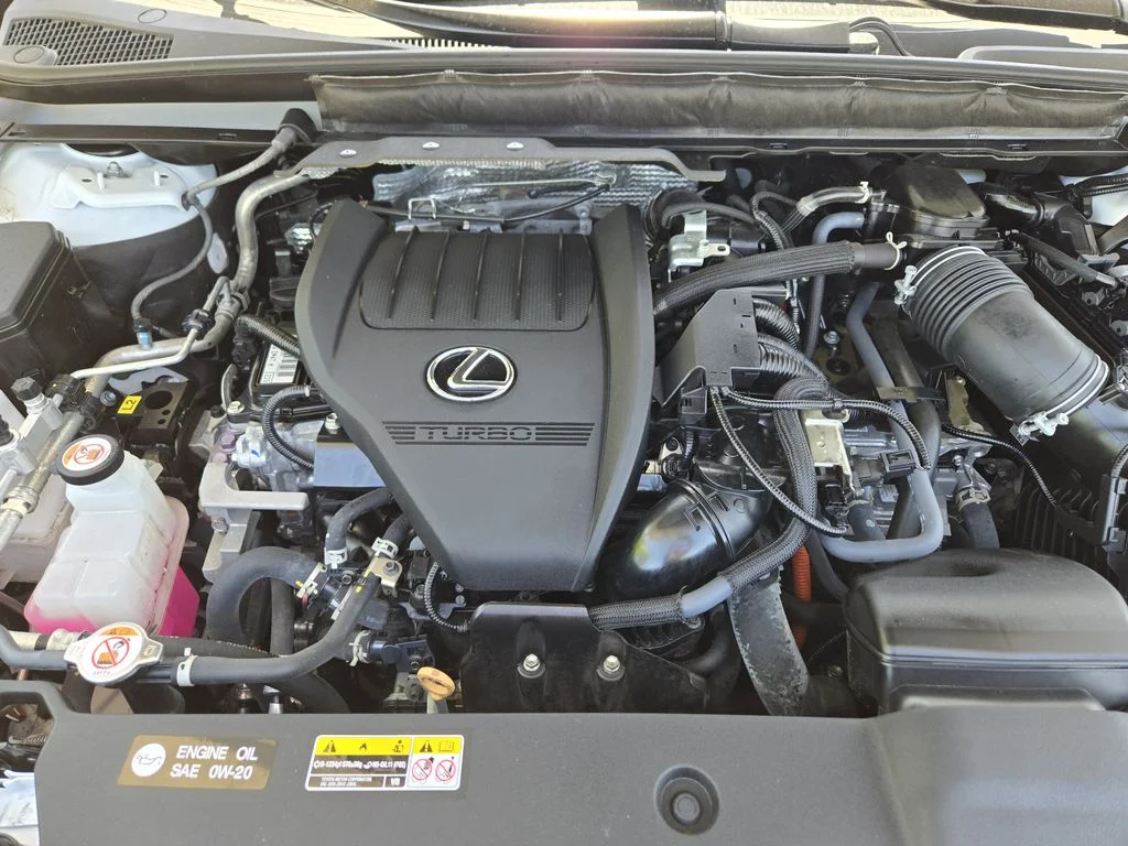 Certified Used 2024 Ultra White Lexus 500h F SPORT Performance image 32