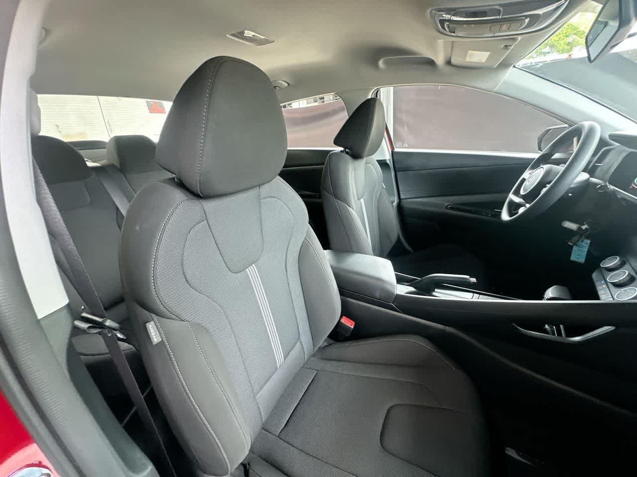 Certified Used 2025 Ultimate Red Hyundai SE image 27