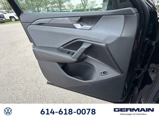 New 2026 Deep Black Pearl Volkswagen 2.0T SE image 23