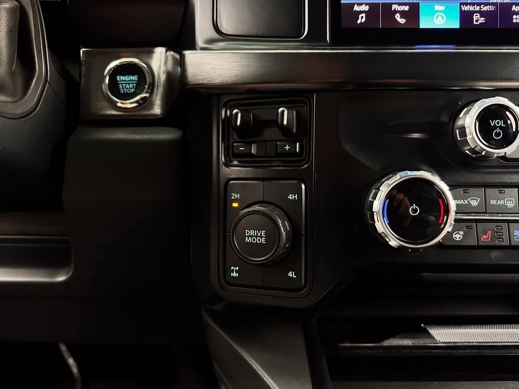 Used 2023 Gray Ford Lariat image 15