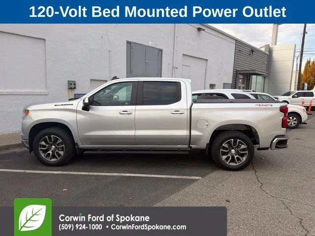 Used 2022 Silver Ice Metallic Chevrolet LT image 5