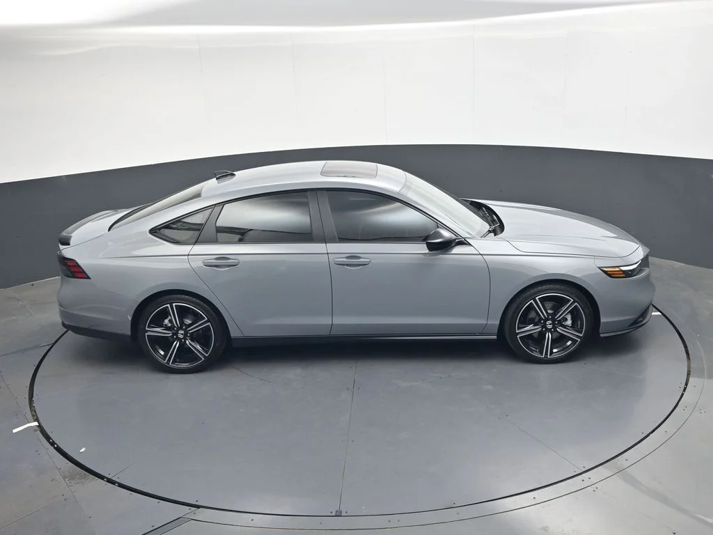 New 2026 Urban Gray Pearl Honda Sport image 25