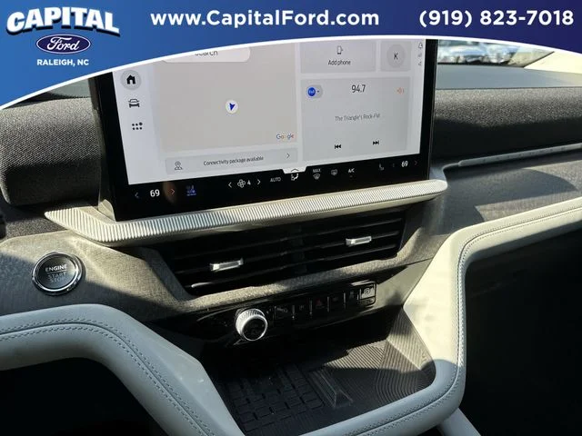 Used 2025 White Ford Platinum image 27
